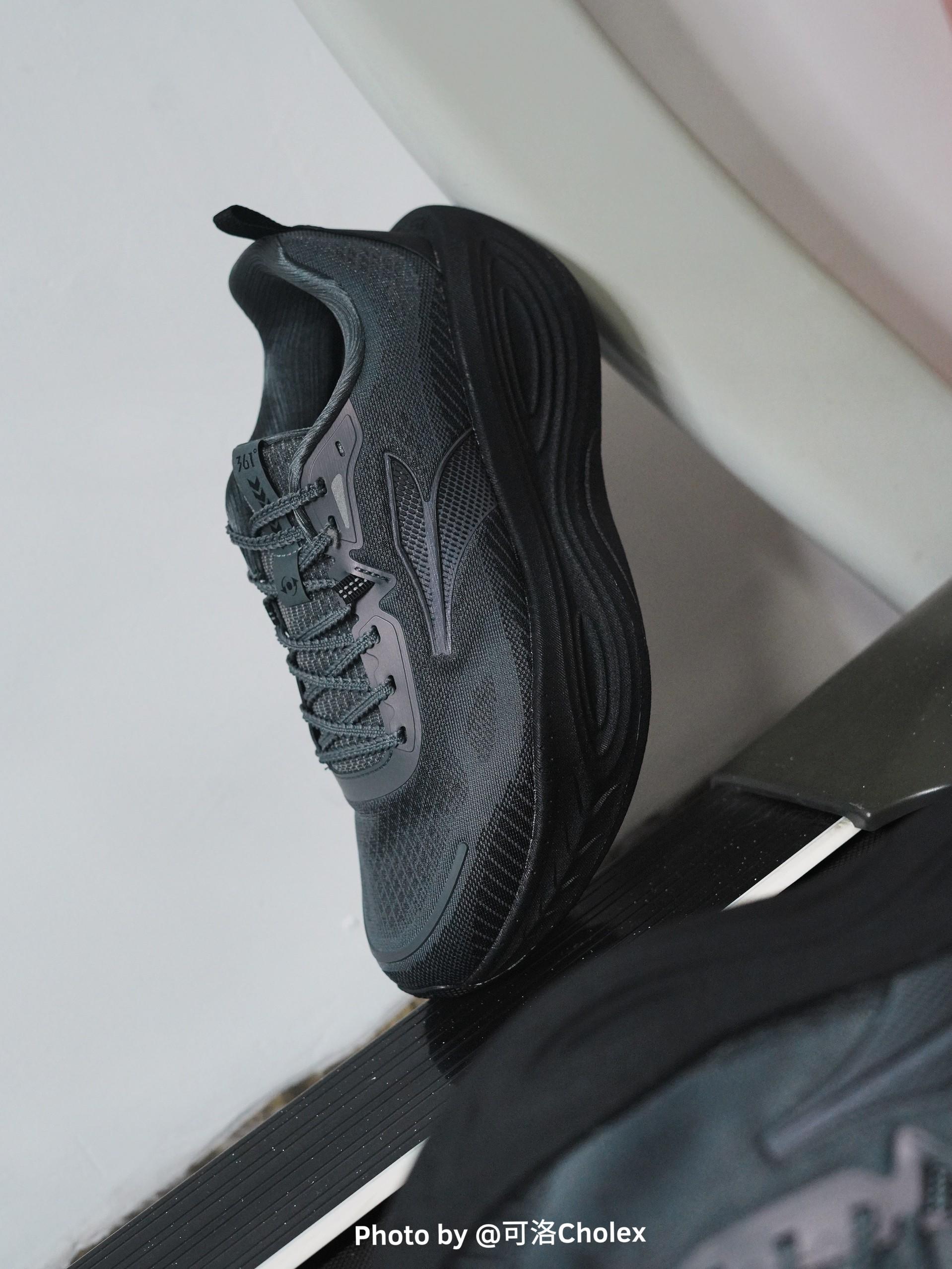 预算200+跑鞋!灰黑跑鞋脚感也太好了